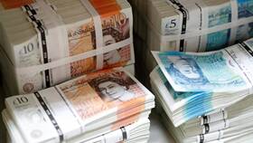 Pounds: что это за валюта и где она используется в Зарина